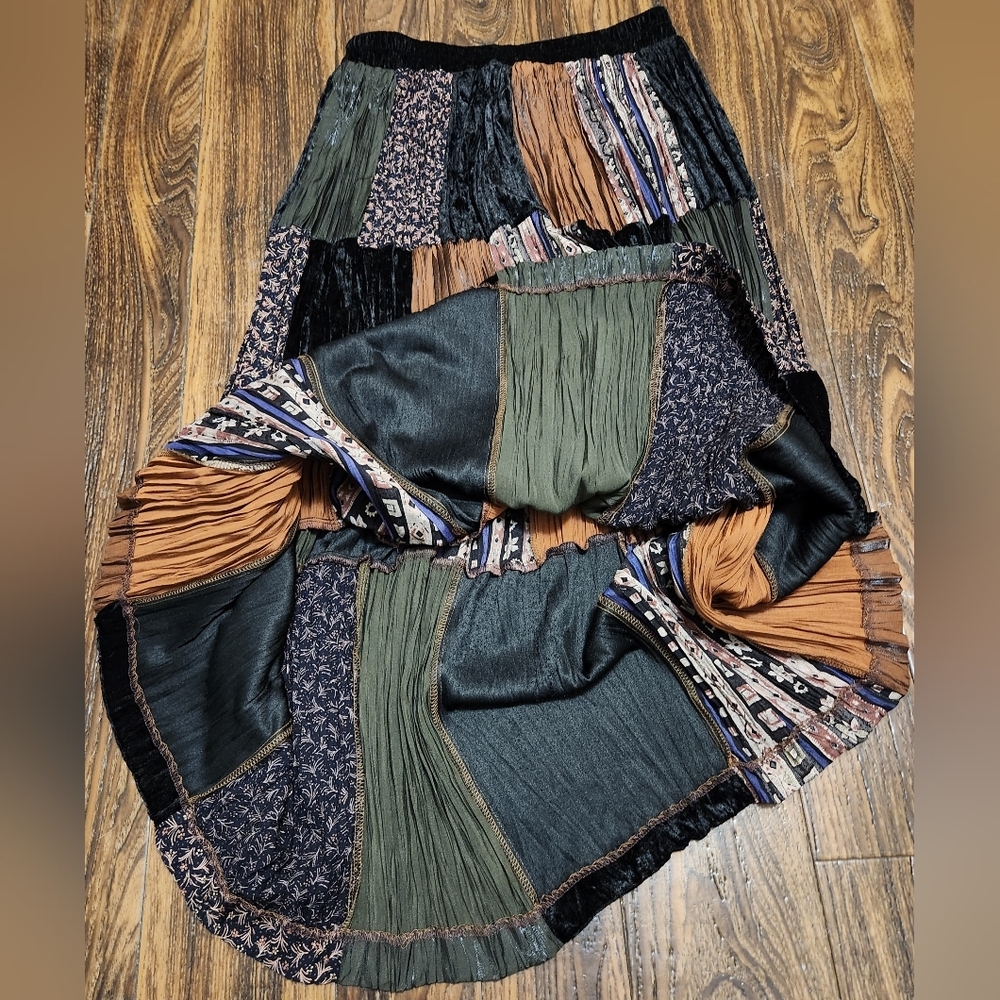 Stonebridge Petites Velvet Patchwork Maxi Skirt SZ MP Black Red Brown Blue Multi - Picture 5 of 9